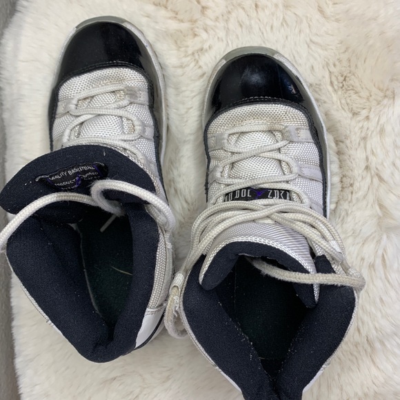 Nike Air Jordan 11 concord 2018 , retro with 45 Y1/UK 13.5 - Picture 6 of 6